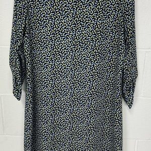 Charming Charlie Black and White Ruched Sheath Dress